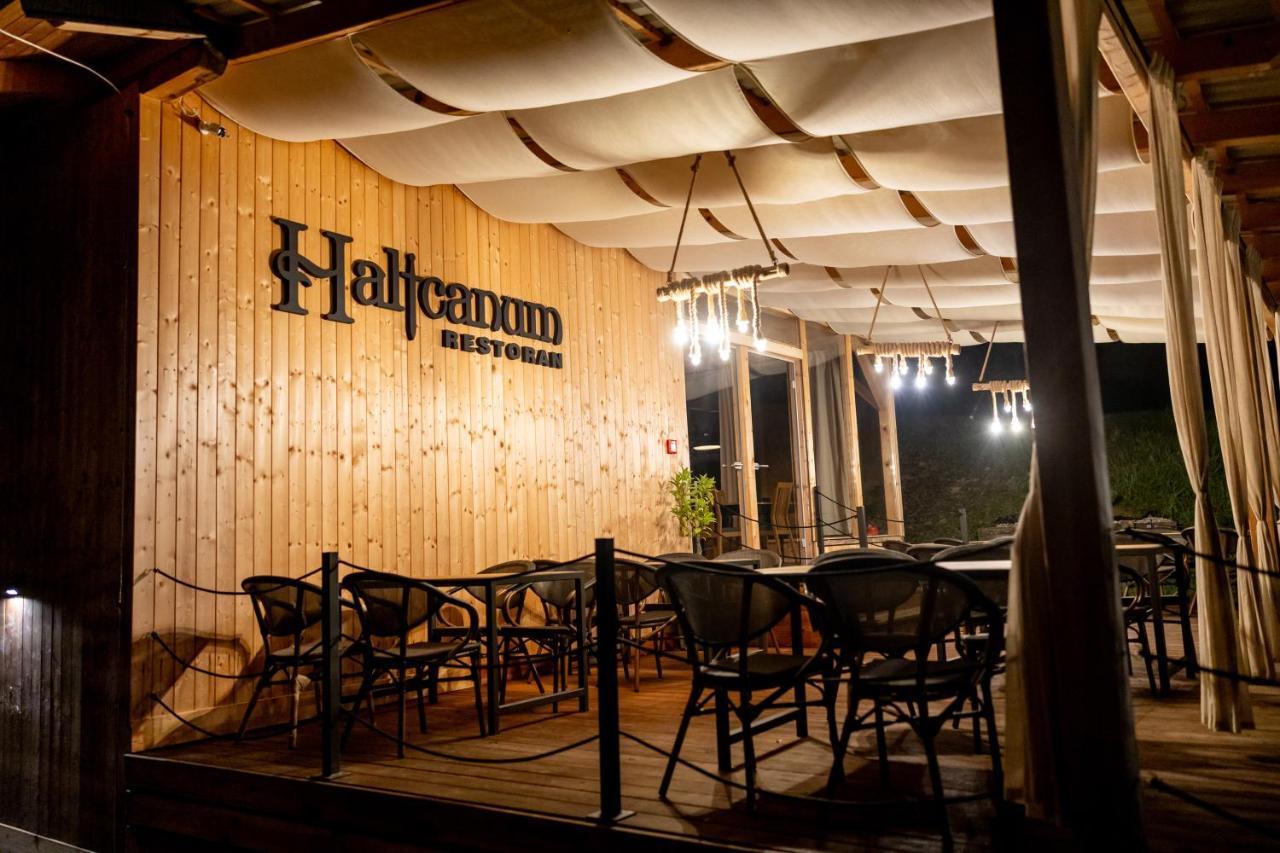 Grkavescak Glamping Resort Halicanum מראה חיצוני תמונה