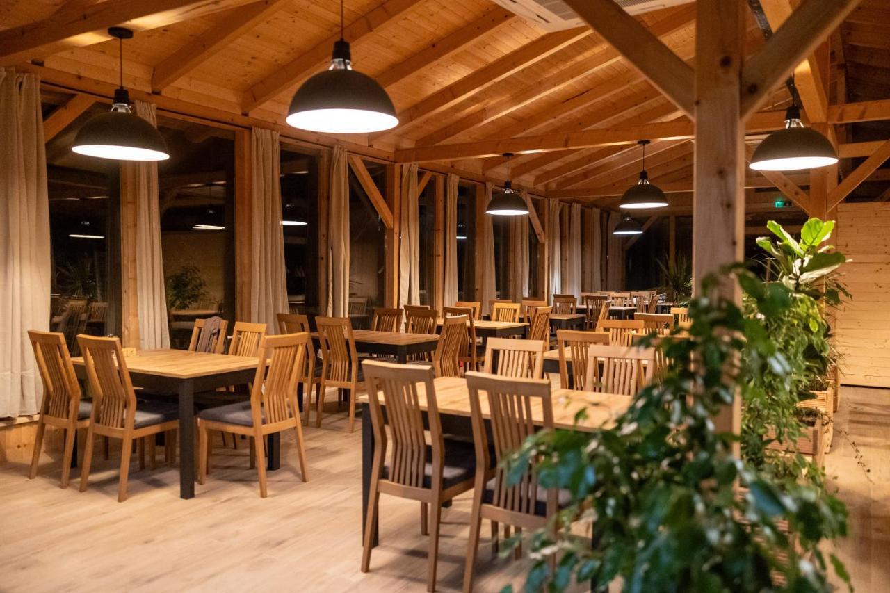 Grkavescak Glamping Resort Halicanum מראה חיצוני תמונה